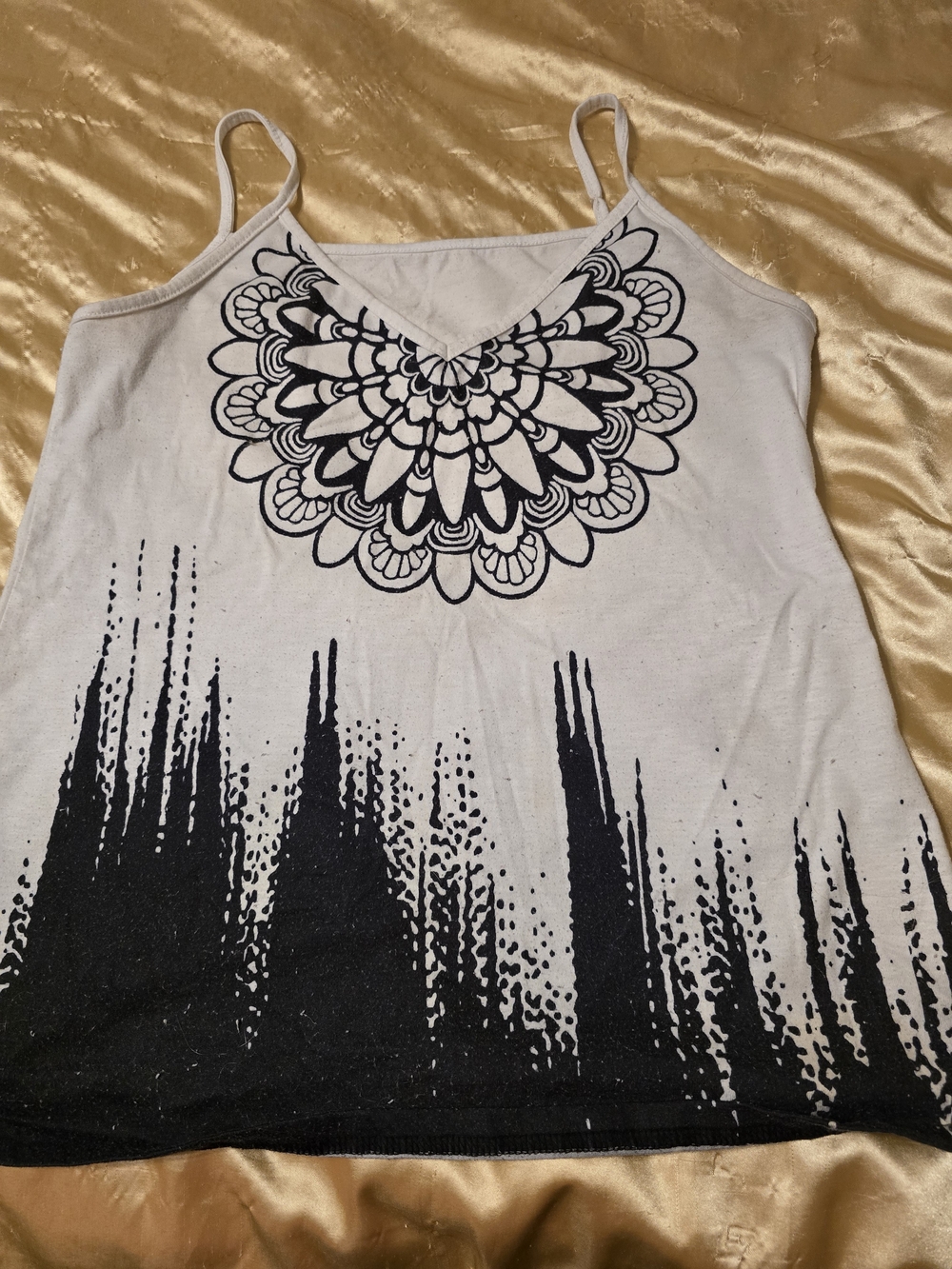 Women’s White & Black Printed Spaghetti Strap Tank Top